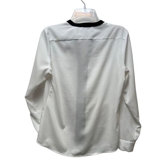 Calvin Klein women 1/2 zip white long sleeve blouse black trim size S/P #46-1919 - Picture 2 of 4